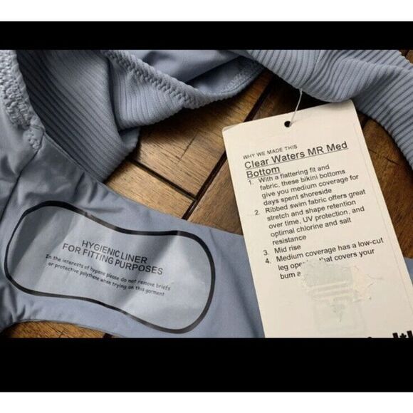 lululemon bikini bottom Clear Waters MR Med Botton Sz 12 - Picture 4 of 5